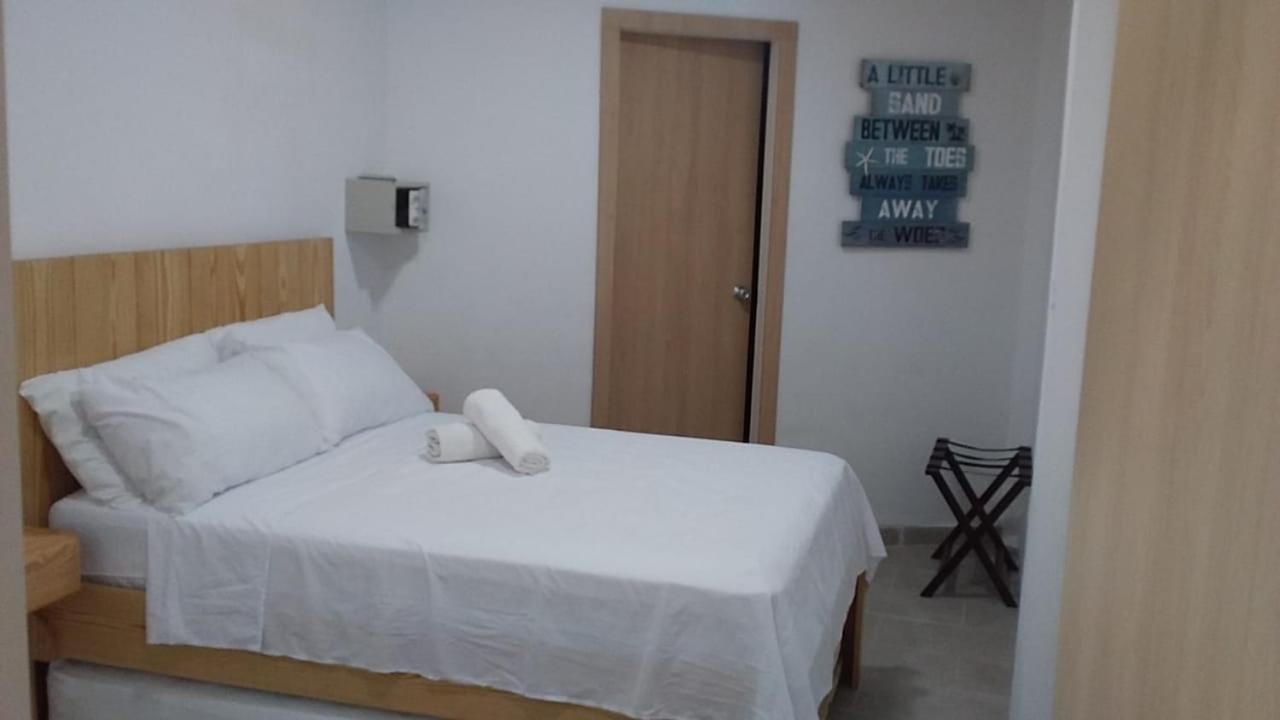 Alojamiento Santa Julia San Andrés Extérieur photo